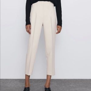 Zara Hugh waisted pants. NWT